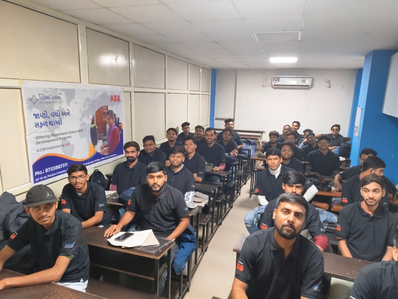 Entrance Academy Classroom - Full class session